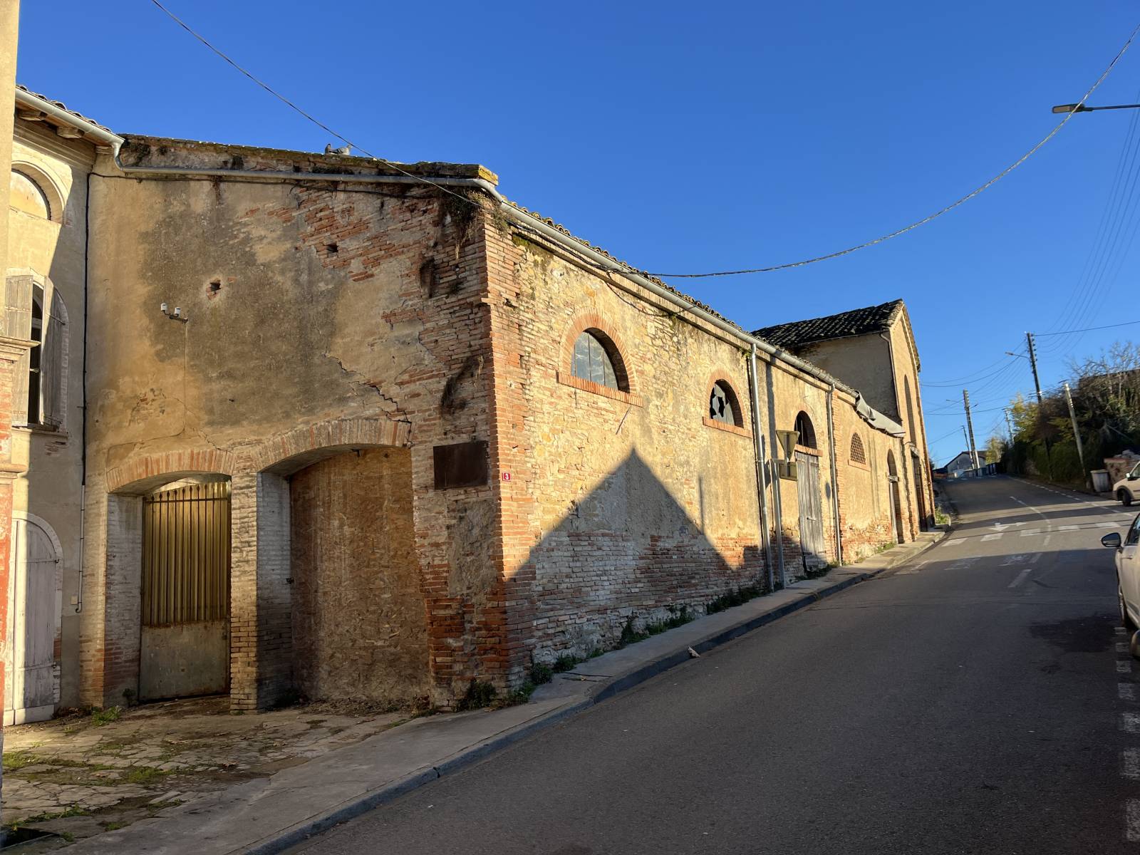 Fondations et soubassement pour bâtiment avec artisan maçon qualifié à Montauban en Occitanie 82