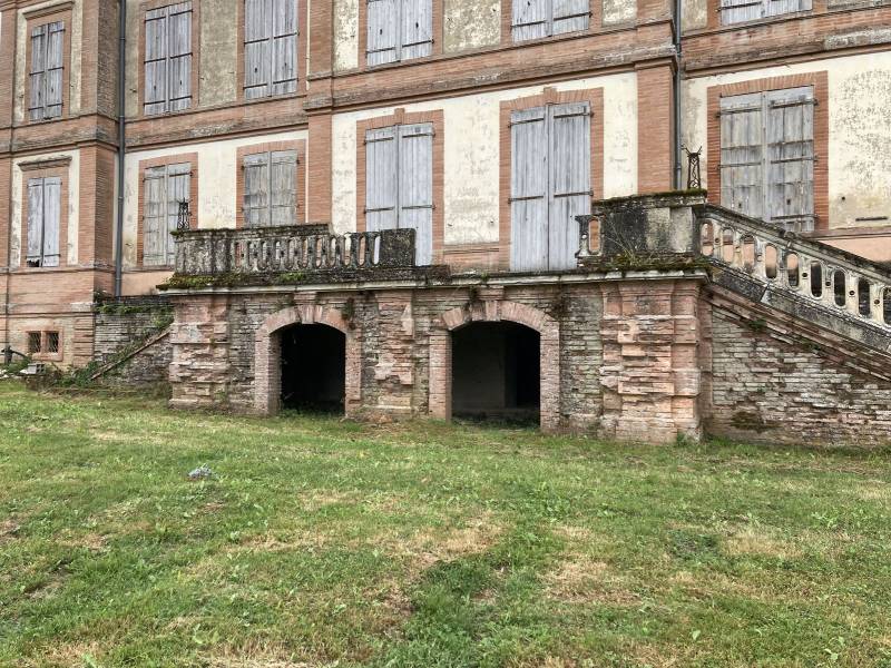 Restauration de bâtiments anciens à Saint Etienne de Tulmont dans le Tarn et Garonne
